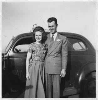 small_willard and wilma moore.webp